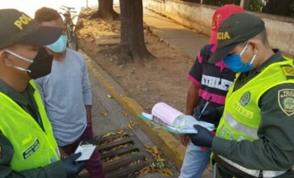 Policía ha impuesto en Bogotá 756 comparendos por mal manejo de ...